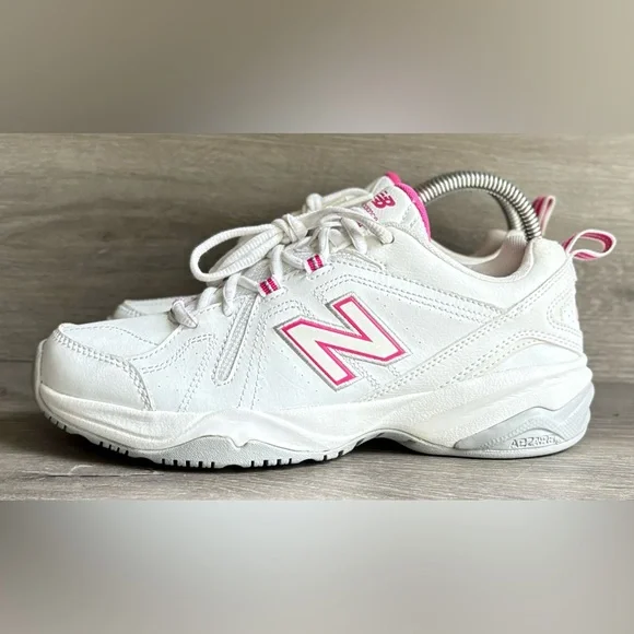 New Balance 608V4 White/Pink Women’s Size 7.5 WX608V4P - Picture 2 of 7